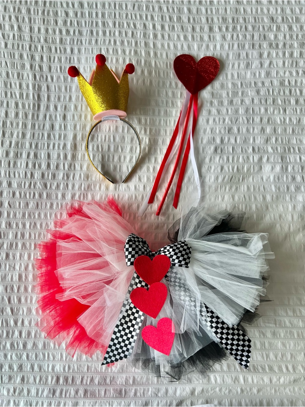 Alice in wonderland “Red Queen” costume for baby girl
